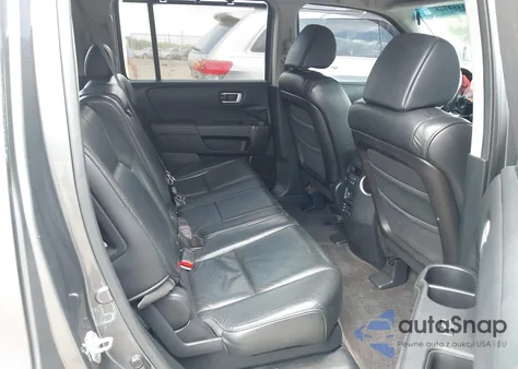 2011 Honda Pilot Touring from USA, damaged, VIN 5FNYF4H9XBB022068